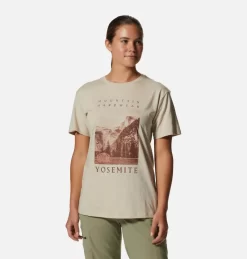 Mountain Hardwear Women's Yosemite Photo™ Short Sleeve Tee -Outlet Summit Quest Store 2025271 284 a3 om