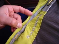 Mountain Hardwear Scrambler Roll Top 35 OutDry -Outlet Summit Quest Store DSC00007